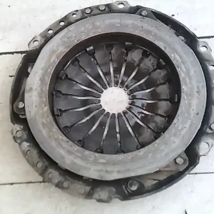 Azonnal elérhető FORD FOCUS 98-04 Kuplung szerkezet 1.8tddibontott alkatrész