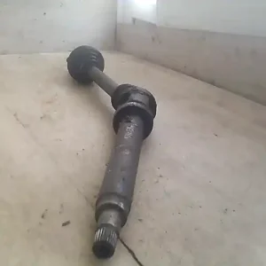 Szezonális akció FORD FOCUS 98-04 Jobb első féltengely 1.6i bontott alkatrész