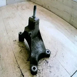 Népszerű FORD FOCUS 98-04 Sebességváltó tartó bak bontott alkatrész