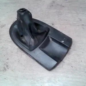 Akció FORD FOCUS 98-04 Váltószoknya bontott alkatrész