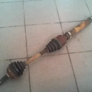 Olcsó FORD MONDEO 01-07 Jobb első féltengely 1.8i bontott alkatrész