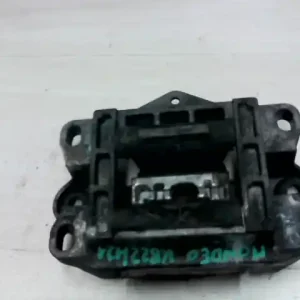 Végkiárusítás FORD MONDEO 01-07 Sebességváltó tartó bak 2.0tdci bontott alkatrész