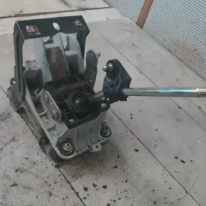 Különleges ajánlat FORD TRANSIT CONNECT 02- Váltó kulissza 1.8 d bontott alkatrész