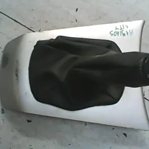 Különleges ajánlat HONDA CITY 02.12-08.12 Váltószoknya bontott alkatrész