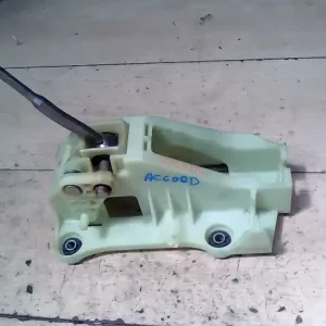 HONDA ACCORD 03-08 Váltó kulissza 2.2d 6 sebességes bontott alkatrész Nézd meg most