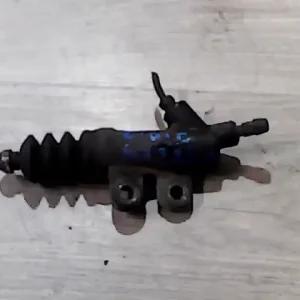 Biztonságos fizetés HONDA CIVIC 96-99 Kuplung munkahenger alsó bontott alkatrész