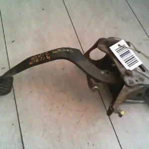 HONDA CIVIC 96-99 Kuplung pedál bontott alkatrész Biztonságos fizetés