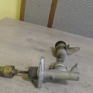 HYUNDAI COUPE 97- Kuplung munkahenger felső bontott alkatrész Olcsóbb