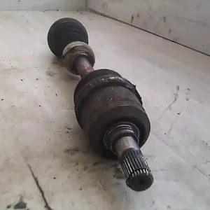 Biztonságos vásárlás HYUNDAI Elantra 2001.01.01-2003.12.31 Bal első féltengely 1.6i bontott alkatrész