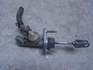 HYUNDAI GETZ Kuplung munkahengerfelső bontott alkatrész Biztonságos vásárlás