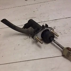 Vedd meg most HYUNDAI GETZ 02.09-04.12 Kuplung munkahengerfelső bontott alkatrész