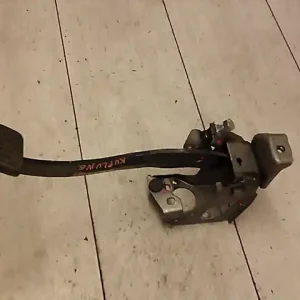 HYUNDAI GETZ 05-09 Kuplung pedál bontott alkatrész Azonnal elérhető