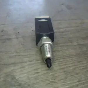 INFINITI G37 Cabrio Kuplung pedál kapcsoló 3.7ibontott alkatrész Akciós ár