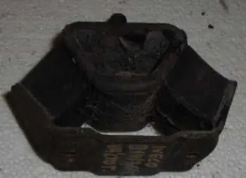 IVECO DAILY 00-06 Sebességváltó tartó bak bontott alkatrész Kedvezmény