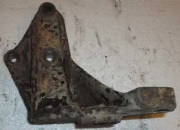 IVECO DAILY 00-06 Tartóbak bontott alkatrész Vedd meg most