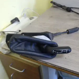 Bestseller JEEP Cherokee (KJ) 2001.05.01-2007.12.31 Terepváltó kapcsoló bowdenel, 2.5 diesel bontott alkatrész