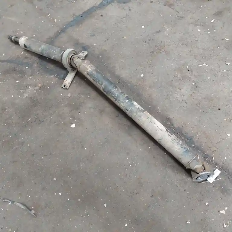 Legkelendőbb LADA 2105 Kardántengely bontott alkatrész