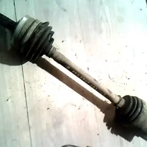 LADA 2110 Bal első féltengely 1.6 ibontott alkatrész Outlet