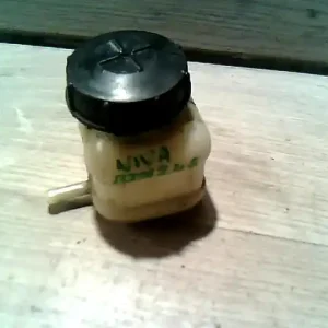 LADA NIVA 1.7 Kuplung olajtartály 1.7 ibontott alkatrész Szezonális akció