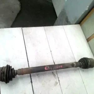 LADA SAMARA Jobb első féltengely 1.3b bontott alkatrész Biztonságos fizetés