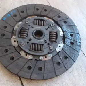 LANDROVER FREELANDER 2006-2014 Kuplung tárcsa 2.2d bontott alkatrész Kedvezmény