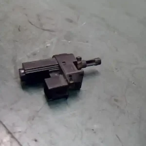 Utolsó esély LANDROVER FREELANDER 2006-2014 Kuplung pedál kapcsoló bontott alkatrész