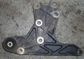 Vedd meg most LANDROVER FREELANDER 98- Sebességváltó tartó bak bontott alkatrész