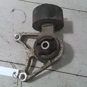 LANDROVER FREELANDER 98-04 Differenciálmű tartóbakbal hátsó bontott alkatrész Kiárusítás