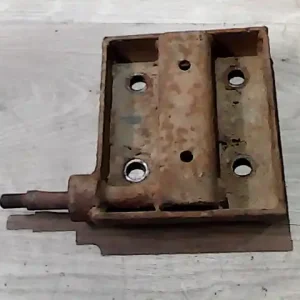 Biztonságos fizetés MAHINDRA S5 2007-2009 Tartóbak laprugó jobb hátsó bontott alkatrész