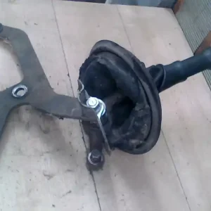 Vásárlói kedvenc MAN 14.225 LC Váltókar manuális + kulissza bontott alkatrész