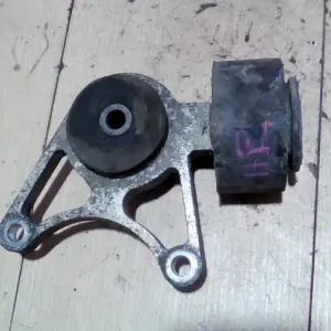 Korlátozott ajánlat LANDROVER FREELANDER 98-04 Tartóbak jobb hátsó differenciálmű bontott alkatrész