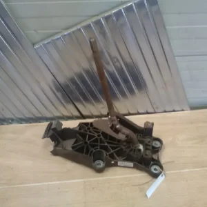 MAZDA 2 03.04-07.11 Váltó kulissza bontott alkatrész Expressz kézbesítés