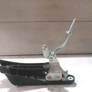 MAZDA 3 03.10-06.06 Váltó kulissza bontott alkatrész Biztonságos fizetés