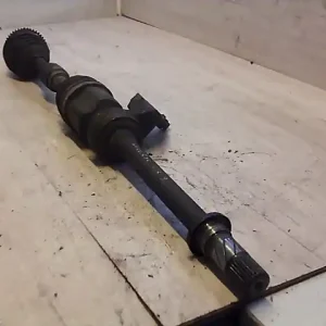 Biztonságos fizetés MAZDA 323F 98-04 Jobb első féltengely 2.0d bontott alkatrész