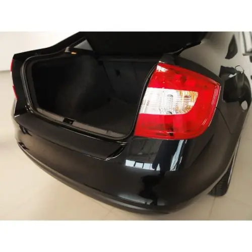Biztonságos fizetés Lökhárítóvédő Škoda Rapid 2012-2019 (liftback)