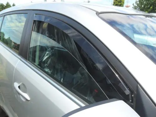 Sporty 2 darabos légterelő Kia Sportage 5 ajtós 2011- (F3616) Azonnali szállítás