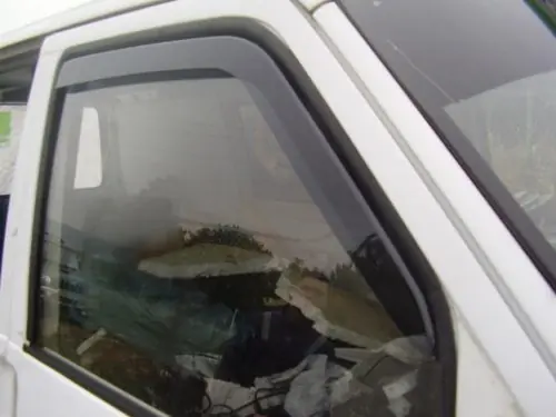 Sporty 2 darabos légterelő Volkswagen Transporter 1991-2002 (F2106) Prémium