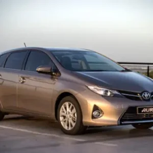 Gyors kiszállítás Sporty 2 darabos légterelő, Toyota Auris, 5 ajtós, 2012-