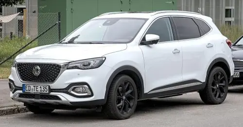 Újdonság Szatuna MG HS Szatuna légterelő pár első ablakra, 2db 5 2023-