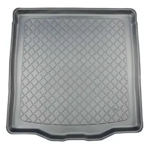 Eco méretpontos csomagtértálca Ford Focus 4 ajtós (Limuzin) 2018- Szezonális akció